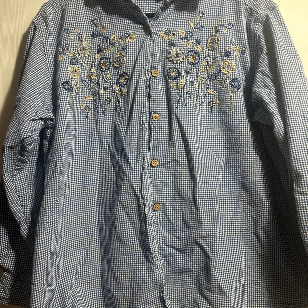 Blue Casual Button Down Shirt with Floral Embroidery